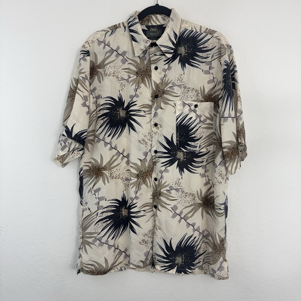 Bruno Silk Button Up Shirt Floral Beige Men M Hawaii Vaca Resort Wear Luxury
